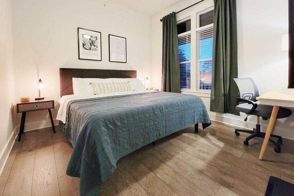 New Stylish Getaway- 5 Mil To Uptown/3 Smart Tvs! Apartman Charlotte Kültér fotó